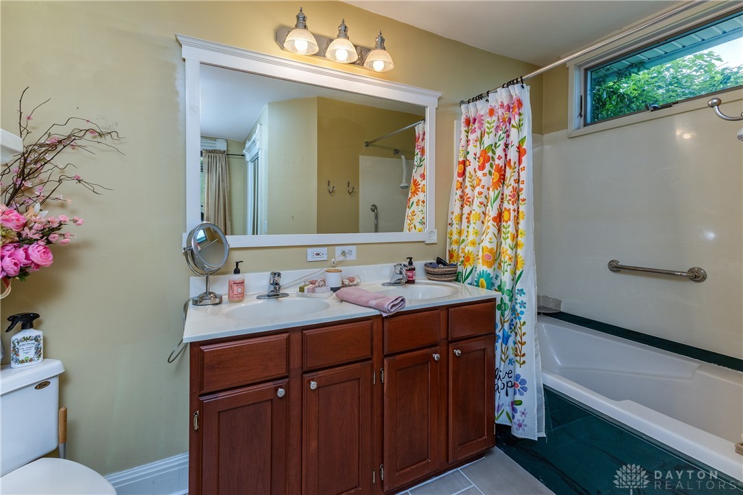 416 W Race Street, Troy, Ohio image 18