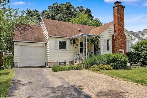 Photo of 1132 Patterson Road, Dayton, OH 45420 (MLS # 961183)
