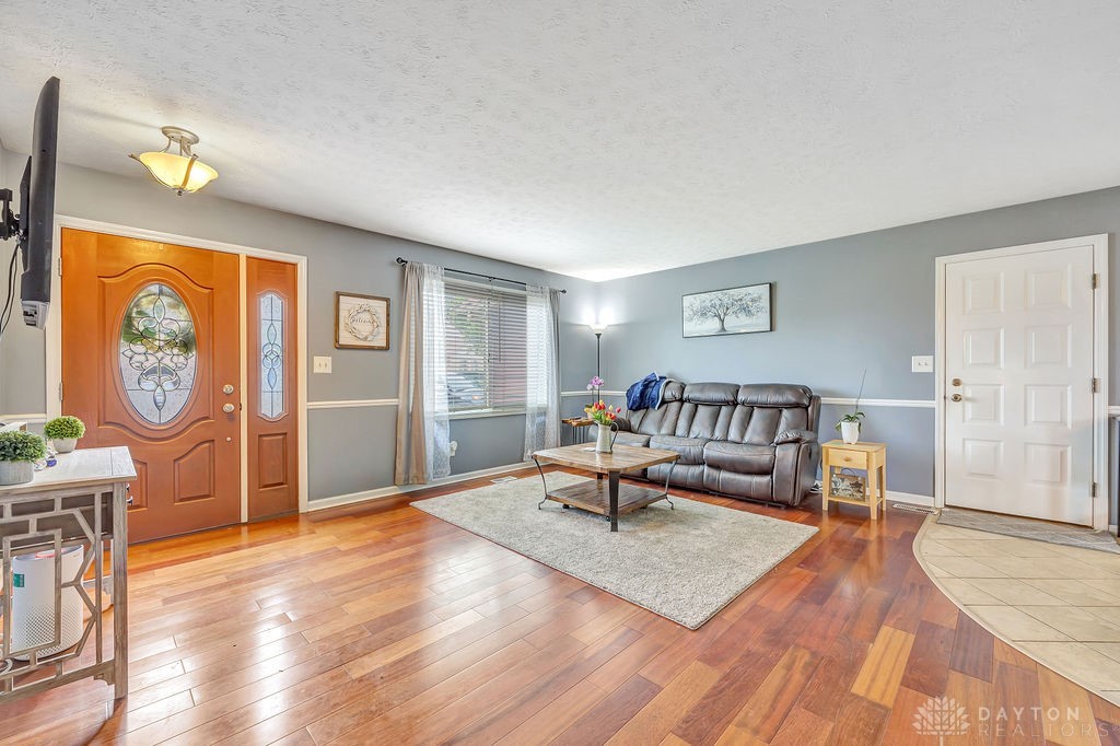 150 Lemonwood Court, Springboro, Ohio image 3