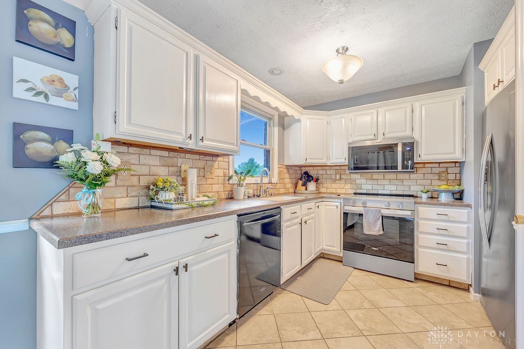 150 Lemonwood Court, Springboro, Ohio image 7