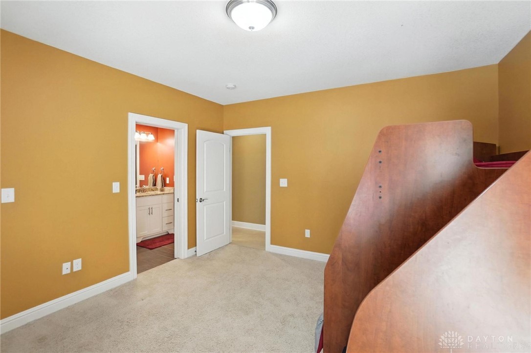 Bellbrook, Ohio 45305, United States, 4 Bedrooms Bedrooms, ,5 BathroomsBathrooms,Residential,Active,158811