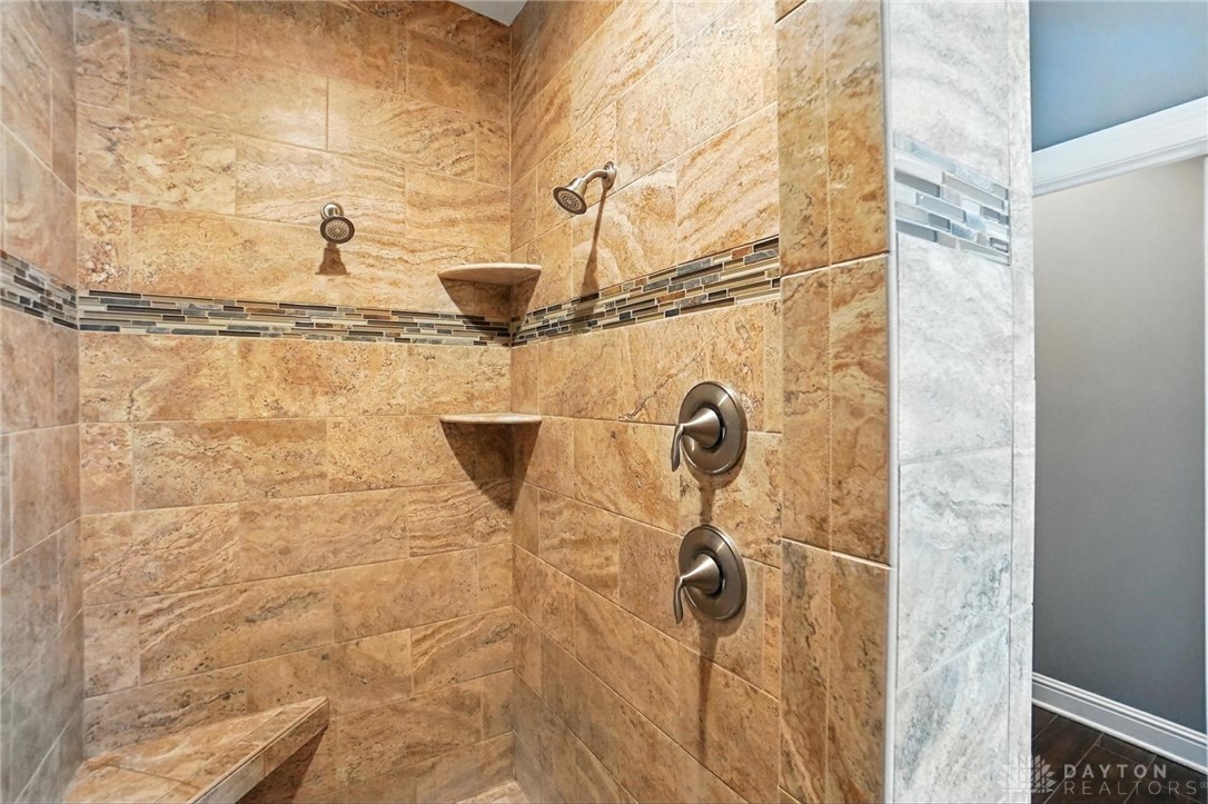 Bellbrook, Ohio 45305, United States, 4 Bedrooms Bedrooms, ,5 BathroomsBathrooms,Residential,Active,158811