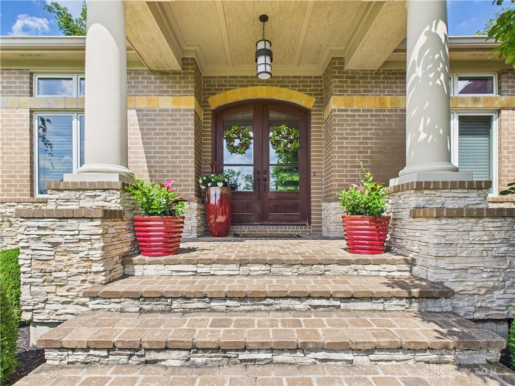 Bellbrook, Ohio 45305, United States, 4 Bedrooms Bedrooms, ,5 BathroomsBathrooms,Residential,Active,158811