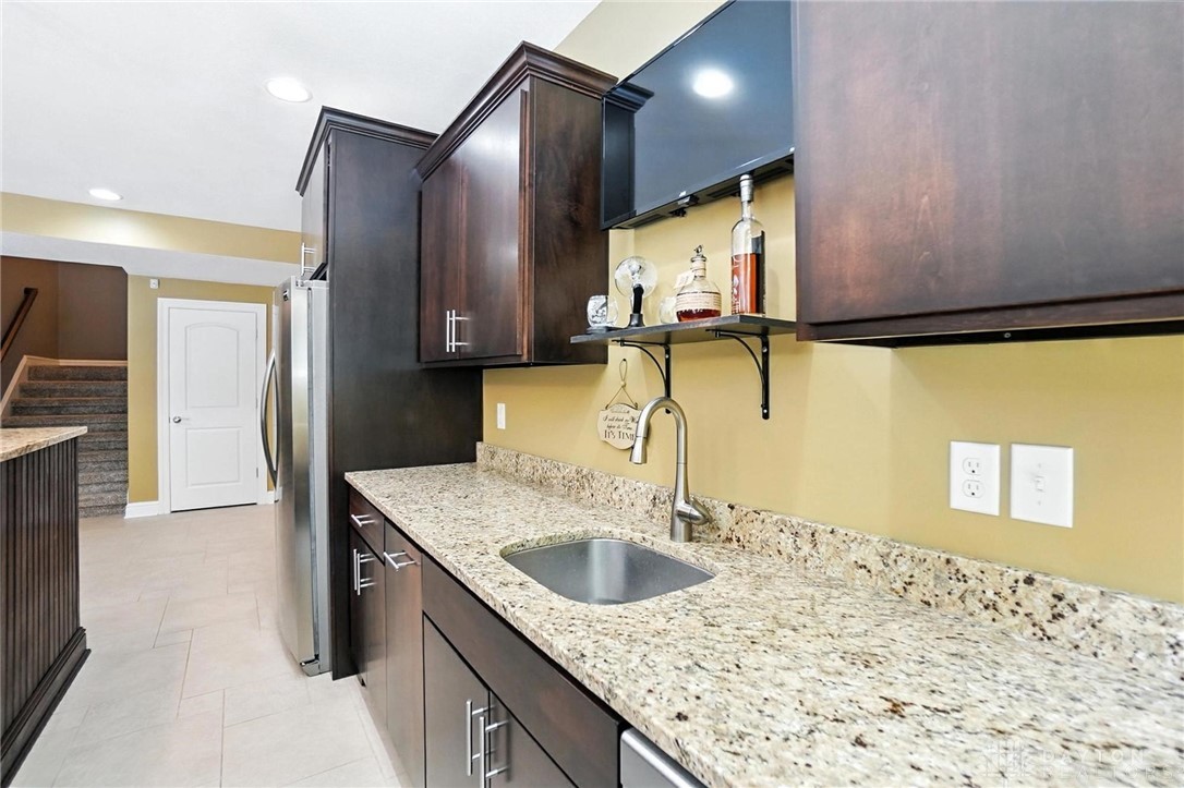 Bellbrook, Ohio 45305, United States, 4 Bedrooms Bedrooms, ,5 BathroomsBathrooms,Residential,Active,158811