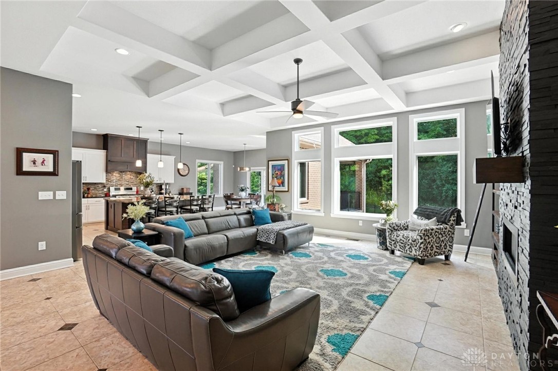 Bellbrook, Ohio 45305, United States, 4 Bedrooms Bedrooms, ,5 BathroomsBathrooms,Residential,Active,158811