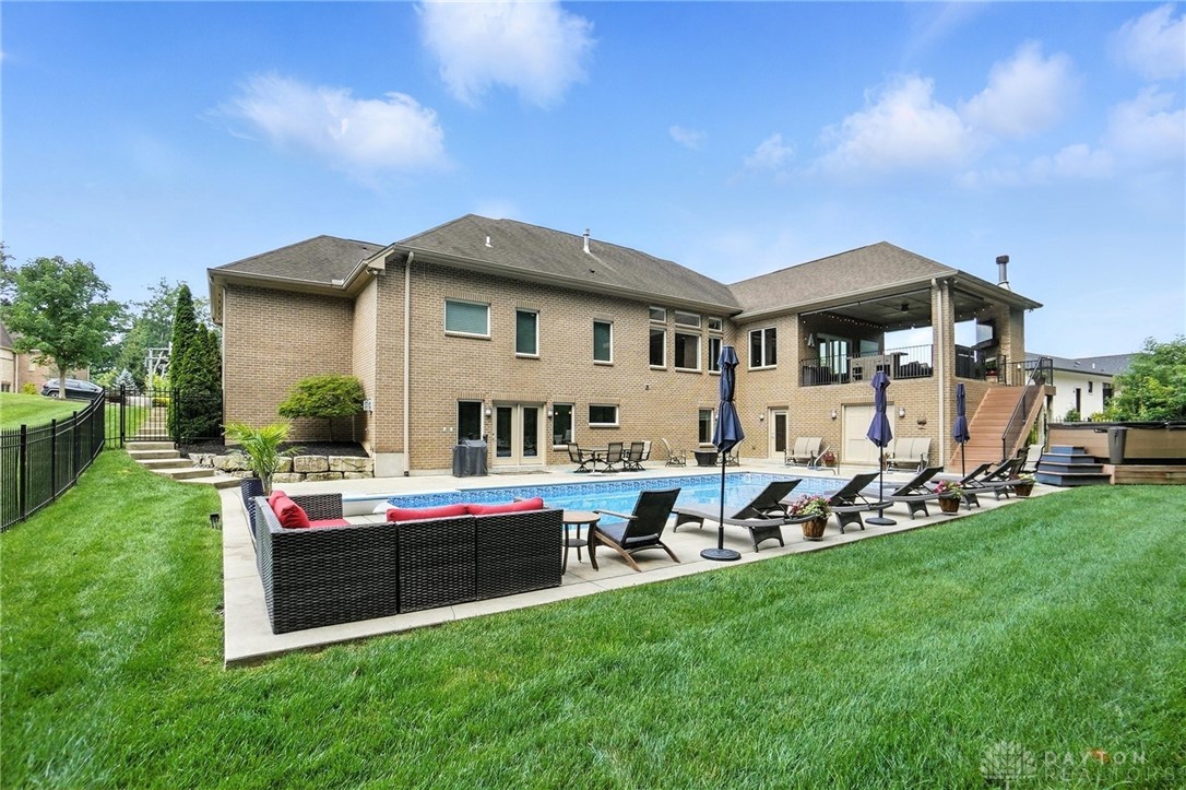 Bellbrook, Ohio 45305, United States, 4 Bedrooms Bedrooms, ,5 BathroomsBathrooms,Residential,Active,158811