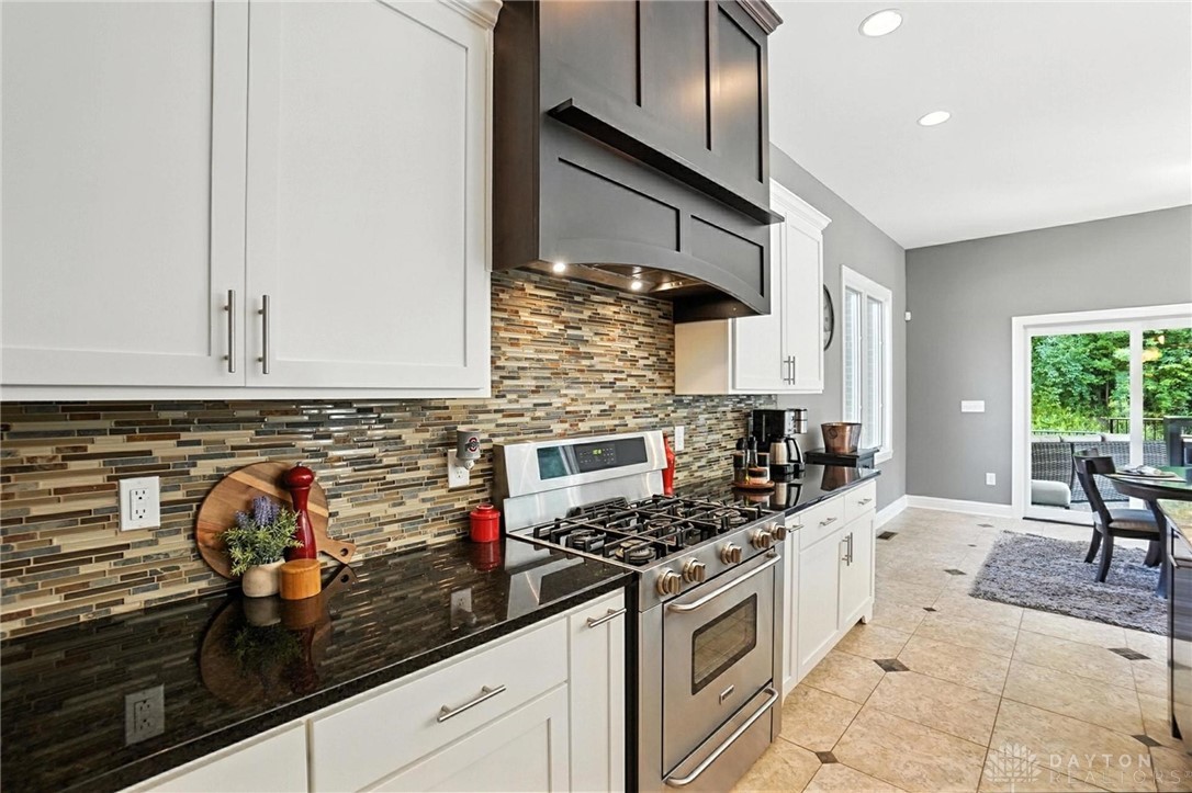 Bellbrook, Ohio 45305, United States, 4 Bedrooms Bedrooms, ,5 BathroomsBathrooms,Residential,Active,158811