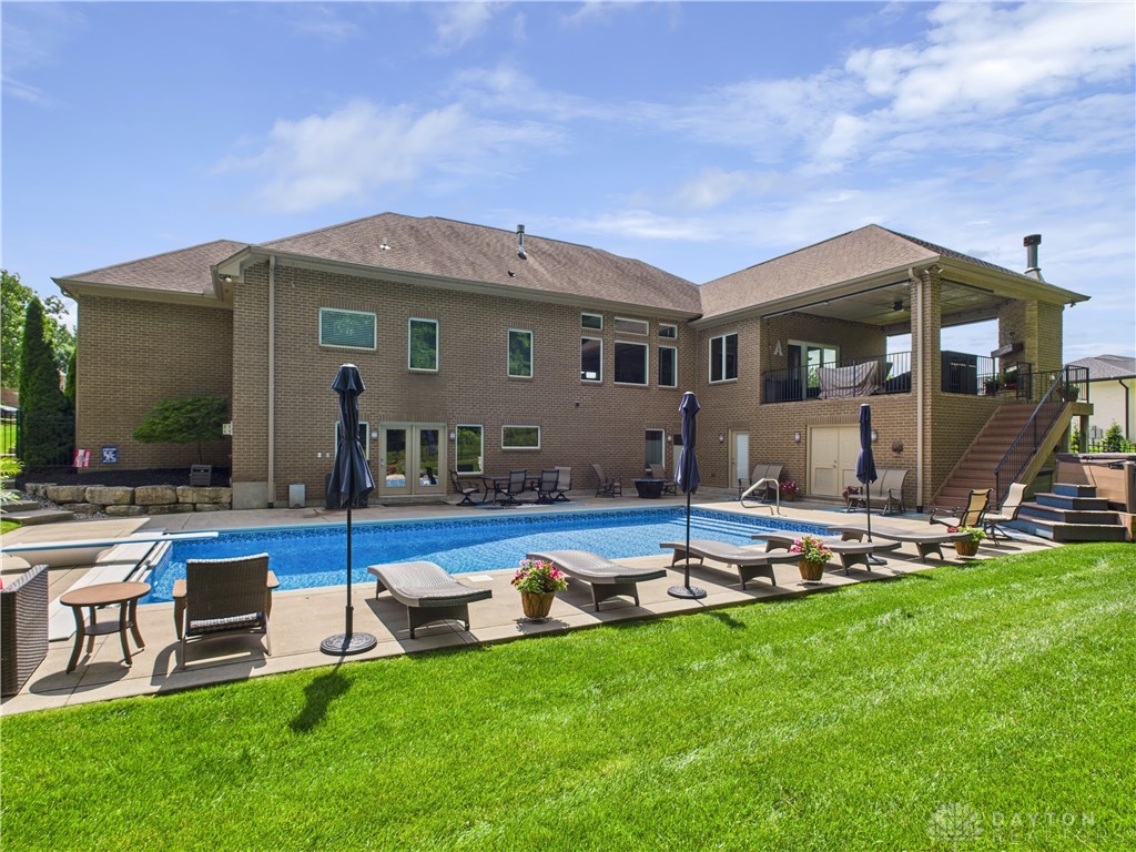 Bellbrook, Ohio 45305, United States, 4 Bedrooms Bedrooms, ,5 BathroomsBathrooms,Residential,Active,158811