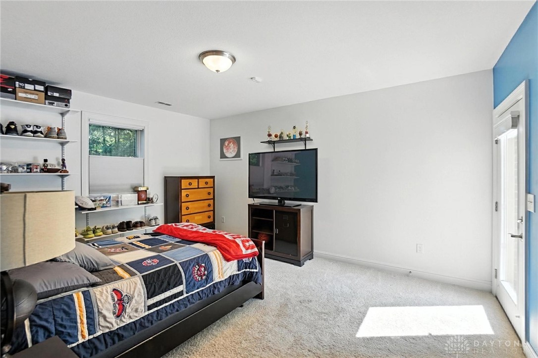 Bellbrook, Ohio 45305, United States, 4 Bedrooms Bedrooms, ,5 BathroomsBathrooms,Residential,Active,158811