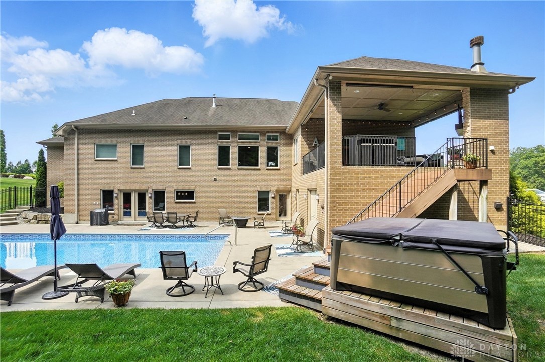 Bellbrook, Ohio 45305, United States, 4 Bedrooms Bedrooms, ,5 BathroomsBathrooms,Residential,Active,158811