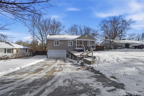 Photo of 228 Prospect Avenue, Dayton, OH 45415 (MLS # 949460)