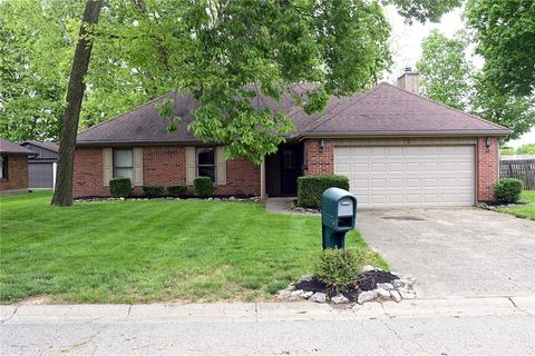 Photo of 425 Richard Glen, Tipp City, OH 45371 (MLS # 959237)