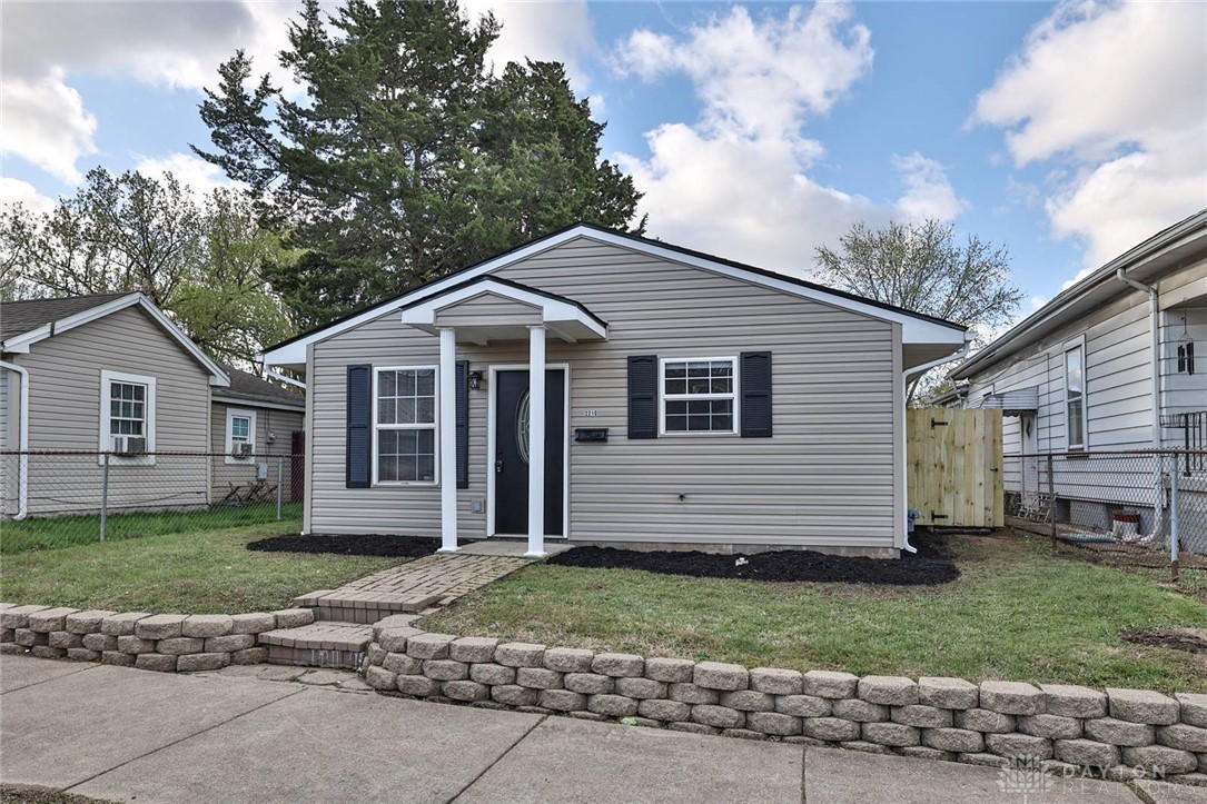2210 Queen Avenue, Middletown, Ohio image 2