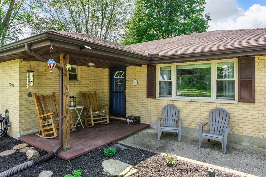 1493 N Sulphur Springs Road, West Alexandria, Ohio image 2