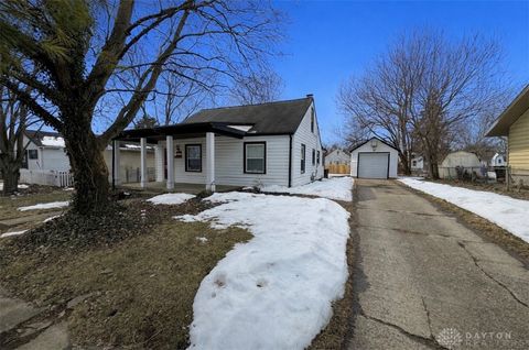 Photo of 3019 Dwight Avenue, Dayton, OH 45420 (MLS # 952319)
