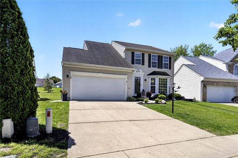 Photo of 39 Holly Court, Springboro, OH 45066 (MLS # 959052)