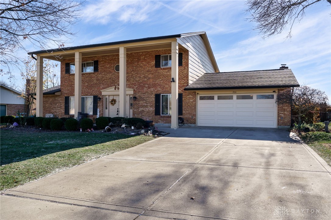 7400 Roselake Drive, Dayton, Ohio image 2