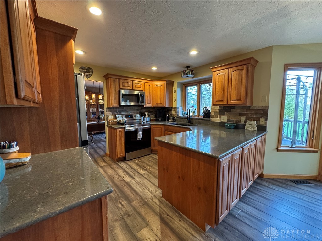 420 Vanessa Drive, West Alexandria, Ohio image 11