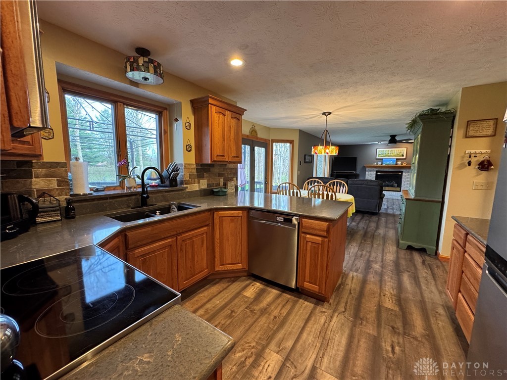 420 Vanessa Drive, West Alexandria, Ohio image 12