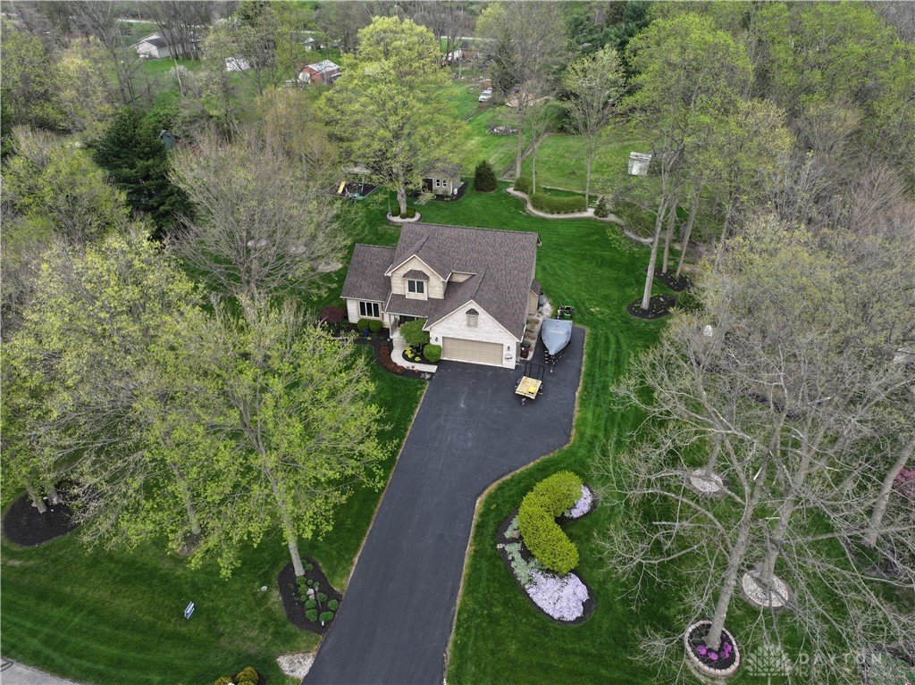 420 Vanessa Drive, West Alexandria, Ohio image 4