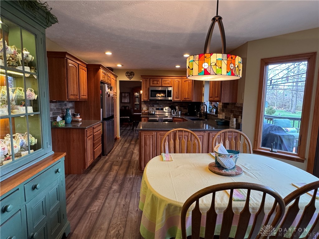420 Vanessa Drive, West Alexandria, Ohio image 9
