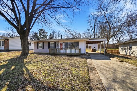 Photo of 5588 Sharp Road, Dayton, OH 45432 (MLS # 953233)