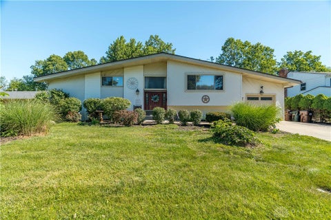 Homes For Sale - 5550 Joyce Ann Dr Dr<br/> Dayton, OH 45415