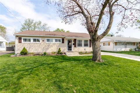 Photo of 339 N American Boulevard, Vandalia, OH 45377 (MLS # 956460)