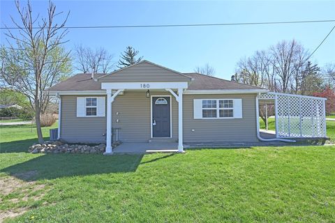 Photo of 180 Priscilla Avenue, Clayton, OH 45415 (MLS # 956252)
