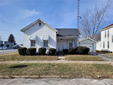 Photo of 524 Euclid Avenue, Greenville, OH 45331 (MLS # 951164)