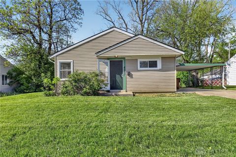 Photo of 4563 Nevada Avenue, Trotwood, OH 45416 (MLS # 955906)