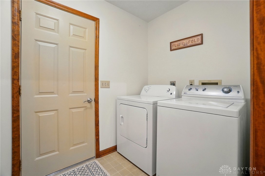 130 Sycamore Creek Drive, Springboro, Ohio image 18