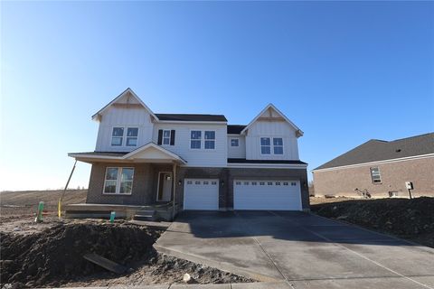 Photo of 2445 Trail View #8593, Turtlecreek Twp, OH 45036 (MLS # 954473)
