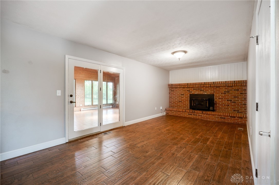 Beavercreek, Ohio 45430, United States, 3 Bedrooms Bedrooms, ,2 BathroomsBathrooms,Residential,Pending,161381