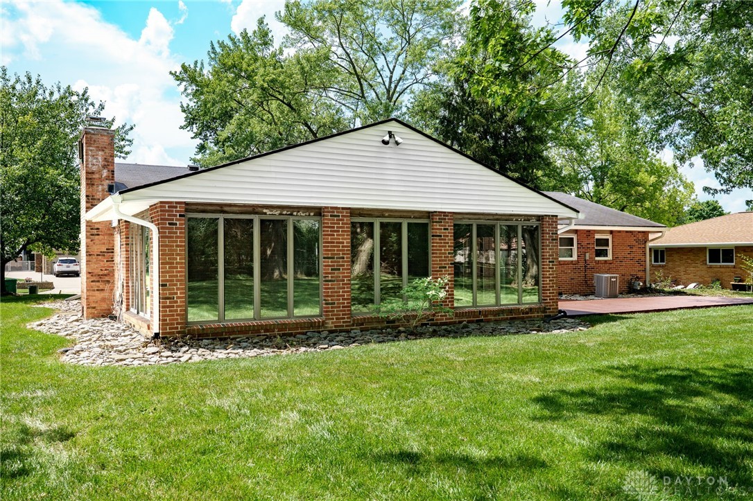 Beavercreek, Ohio 45430, United States, 3 Bedrooms Bedrooms, ,2 BathroomsBathrooms,Residential,Pending,161381