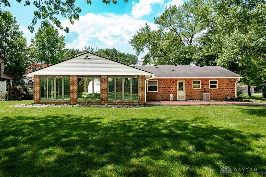 Beavercreek, Ohio 45430, United States, 3 Bedrooms Bedrooms, ,2 BathroomsBathrooms,Residential,Pending,161381