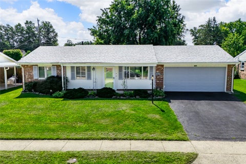 Photo of 1959 Iowa Drive, Xenia, OH 45385 (MLS # 967682)