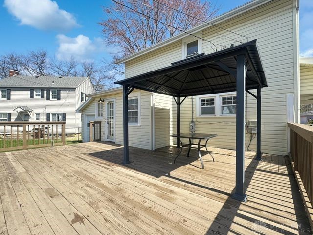 325 E Roseland Avenue, Springfield, Ohio image 8