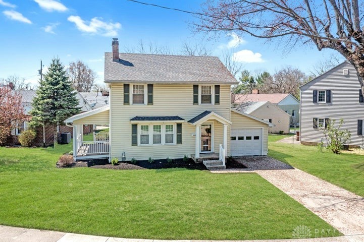 325 E Roseland Avenue, Springfield, Ohio image 1