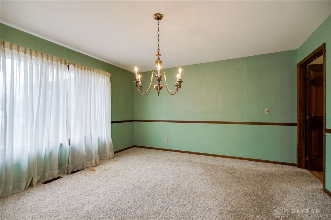 1710 Beechwood Drive, Troy, Ohio image 8