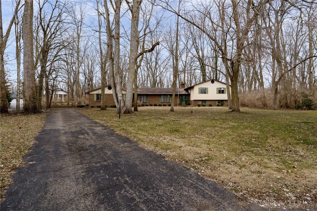 1710 Beechwood Drive, Troy, Ohio image 49