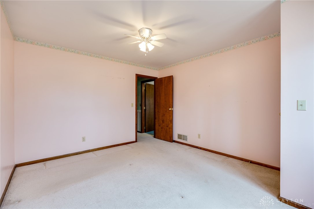 1710 Beechwood Drive, Troy, Ohio image 27