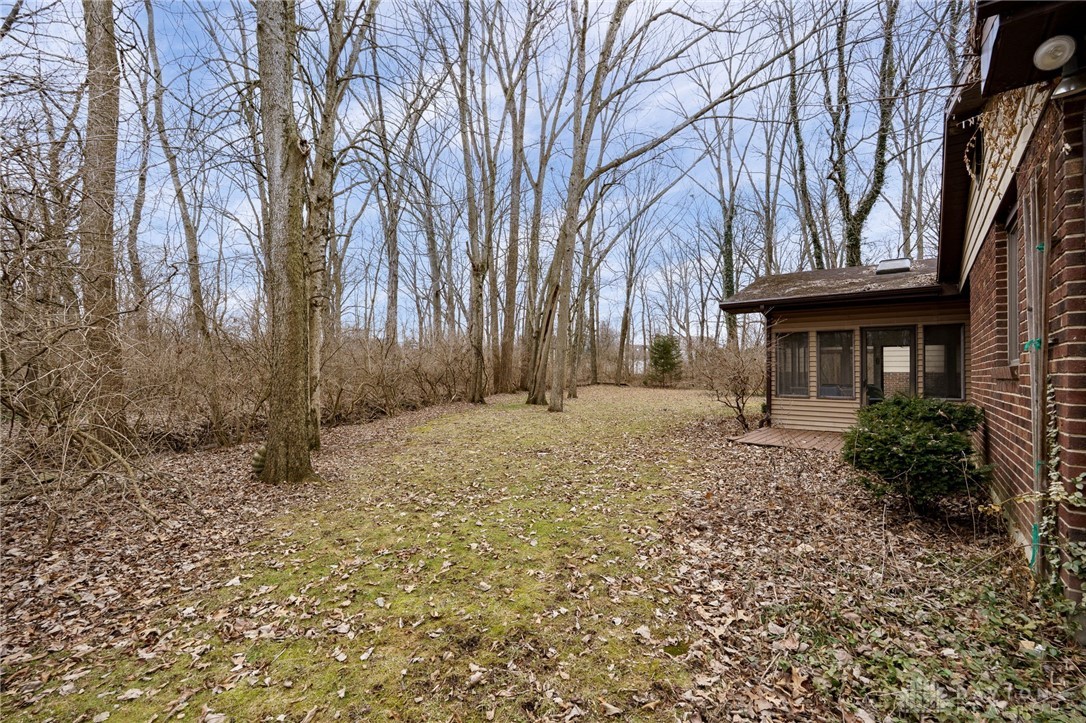 1710 Beechwood Drive, Troy, Ohio image 43