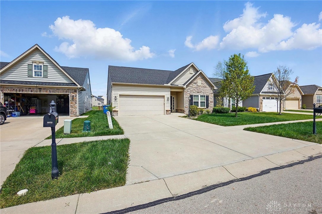 4039 Forestedge Street, Tipp City, Ohio image 2