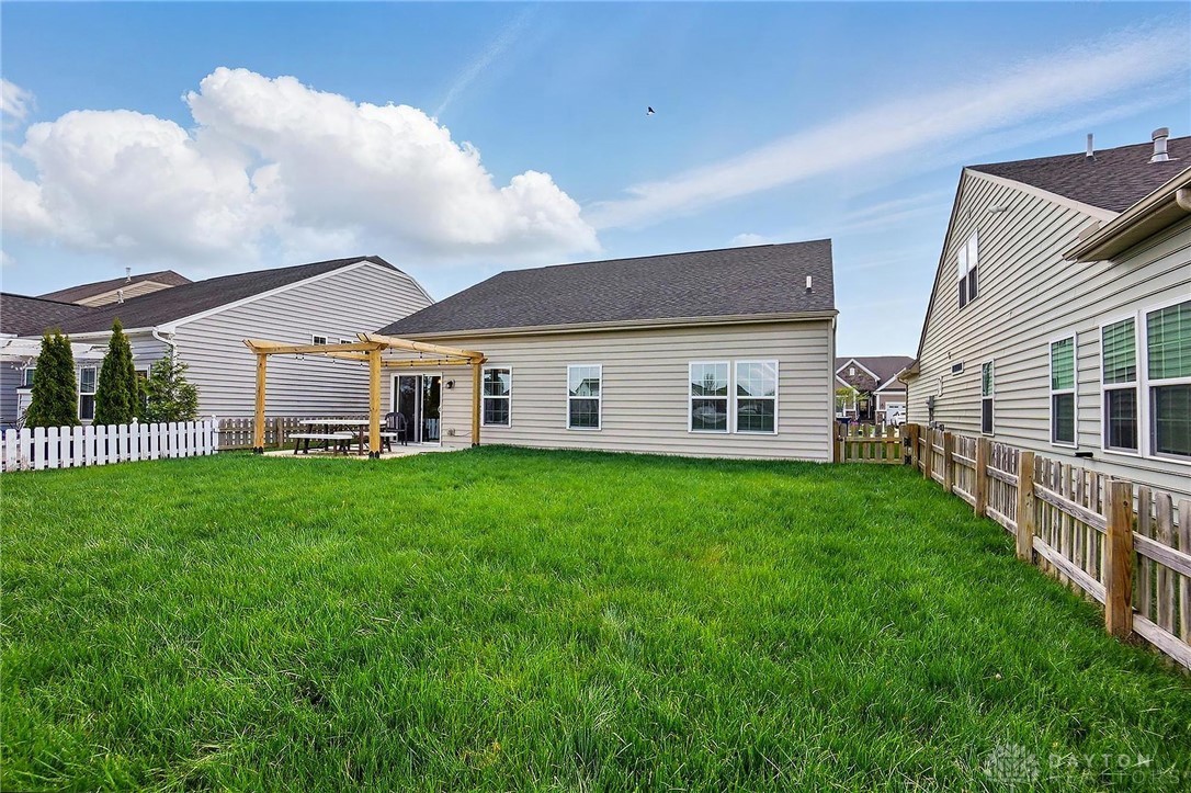 4039 Forestedge Street, Tipp City, Ohio image 27