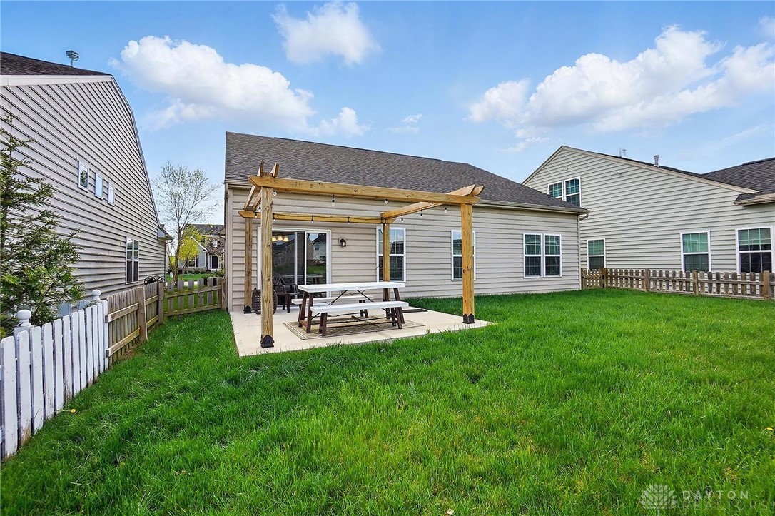 4039 Forestedge Street, Tipp City, Ohio image 29