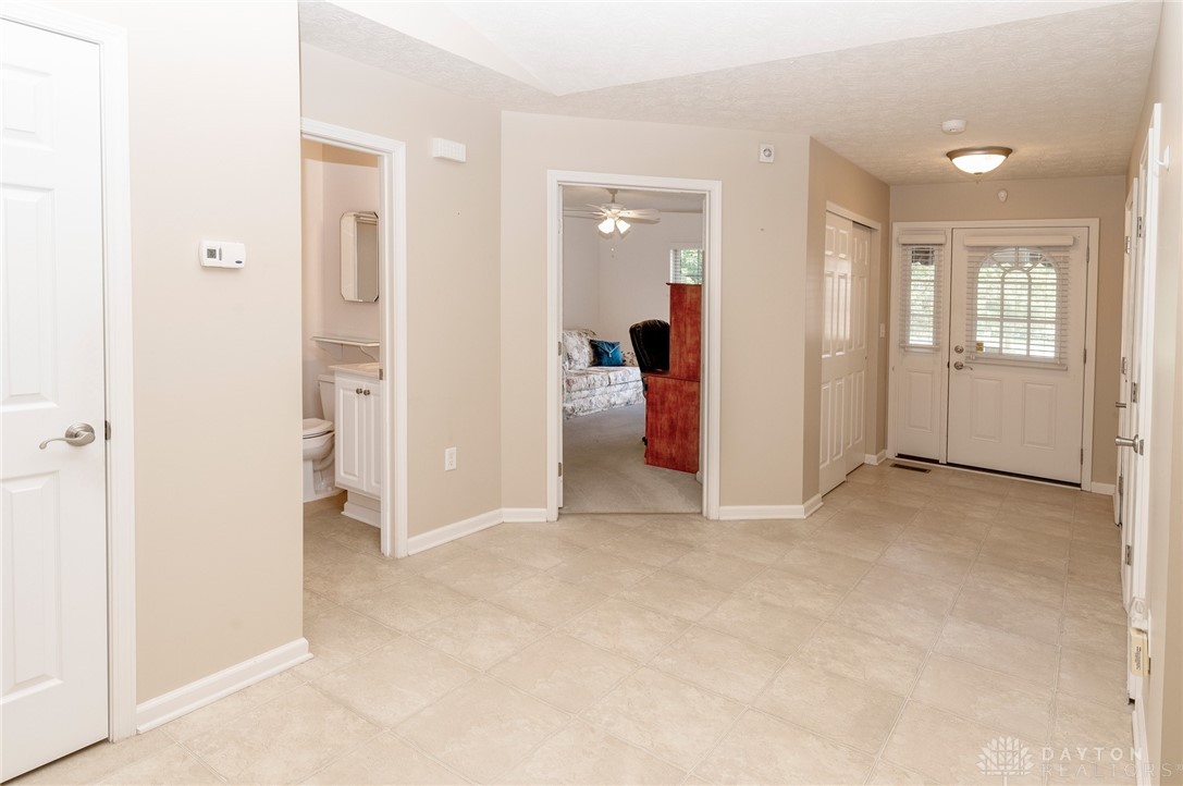 5034 Riverview Avenue, Middletown, Ohio image 24