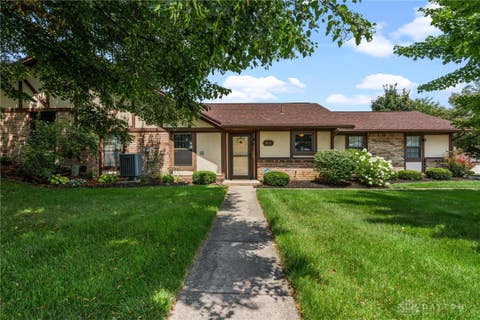 Condo For Sale - 62 Tamarack Trail<br/> Springboro, OH 45066