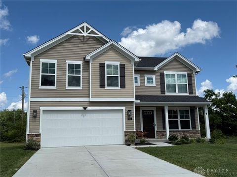 Photo of 562 Maxwell Court, Germantown, OH 45327 (MLS # 950431)