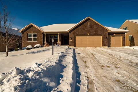 Photo of 29 Louise Drive, Springboro, OH 45066 (MLS # 951485)